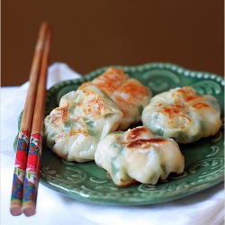 Pan-fried Shrimp Dumplings