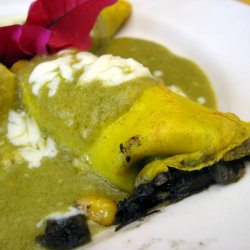 Crepas de Huitlacoche