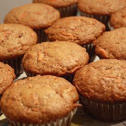Carrot Muffin w/ Cranberry & Walnut