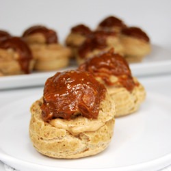 Choux aux Noisettes, Dulce de Leche