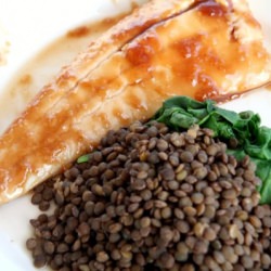 Tangy Halibut with Garlicky Lentils