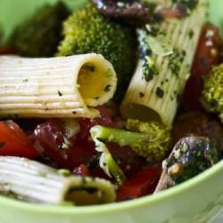 Country-Style Rigatoni Salad