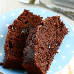 Super Moist Chocolate Carrot Cake