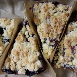 Blueberry Crumb Bar Cake