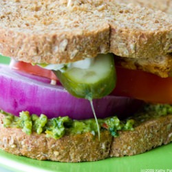 Vegan Chick’n Pesto