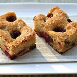 Raspberry And Chocolate Chips Cake