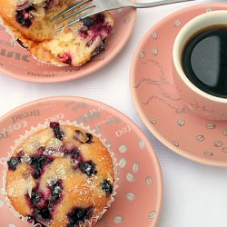 Blackcurrant & Almond Teacakes