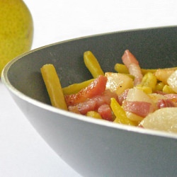 Fagiolini con Pere e Pancetta