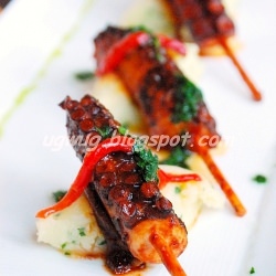 Anticuchos de Pulpo