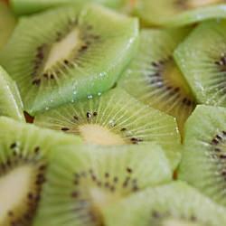 White Kiwi-Apple Sangria