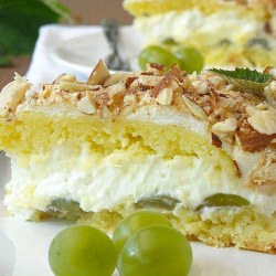 Meringue Pie with White Grapes