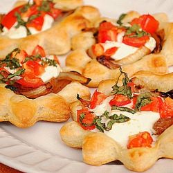 Tomato & Goat Cheese Tarts