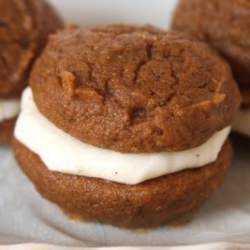 Pumpkin Whoopie Pies