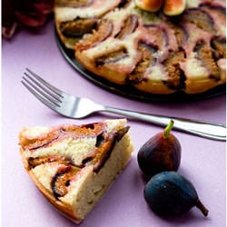 Fresh Fig and Spiced Rum Cake