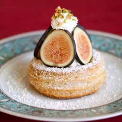 Vols-au-Vent with Figs & Pistachio