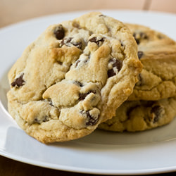 Chewy Jumbo Chocolate Chip Cookies