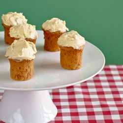 “Spicy” Carrot and Apple Cakes