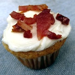 Maple-Bacon Mini Cupcakes
