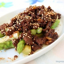 Fried Asparagus With Meat