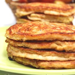 Apple Cinnamon Pancakes