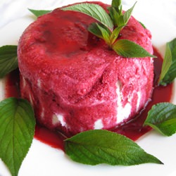 Healthy and Easy: Berry Pudding