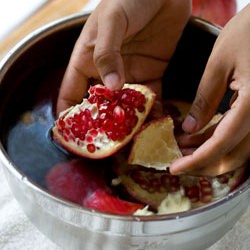 How to Open a Pomegranate