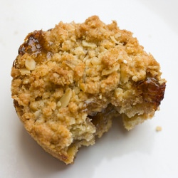 Blackberry Oatmeal Cookie Muffins