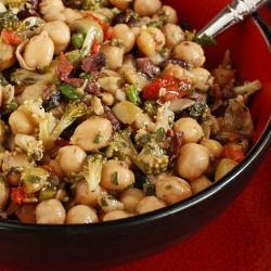 Chick Pea Salad With Olives