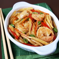 Stir-fry Udon with Prawns