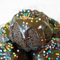 Mini Bundt Cake
