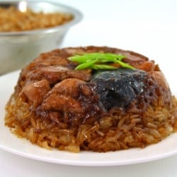 Steamed Glutinous Rice With Chicken