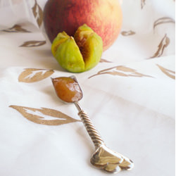 White Peach and Figs