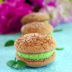 Daring Bakers: Vegan Macarons