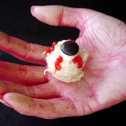Spooky Eyeballs