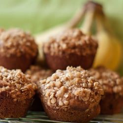 Crumb Topped Banana Muffins