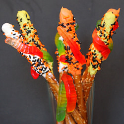 Worm Pretzels