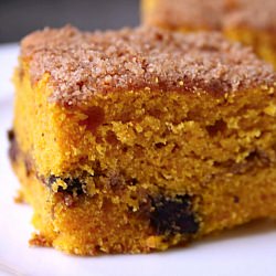 Pumpkin Chocolate Chip Coffee Cake