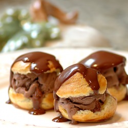 Profiteroles with Ice Cream