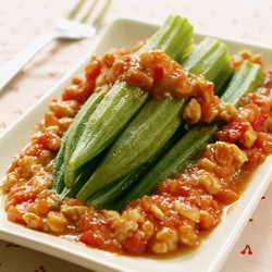 Okra with Tomato Sauce
