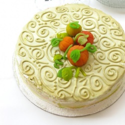Cinnamon Buttercream Autumn Cake…