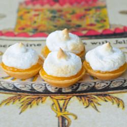 Little Lemon Curd Tartlets