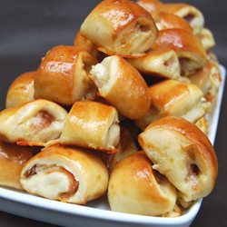 Prosciutto and Cheddar Pretzel Bite