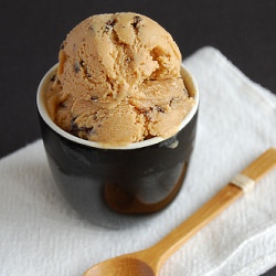 Choc Chip Salted Butter Caramel Ice