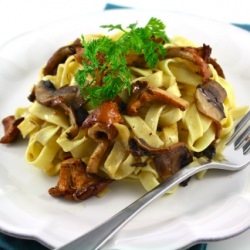 Pasta With Mixed Mushrooms