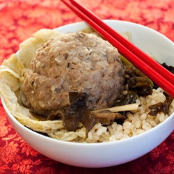 Chinese Lion’s Head Meatballs
