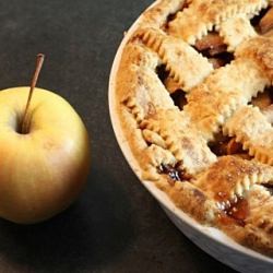 Old-Fashioned Lattice-Top Apple Pie