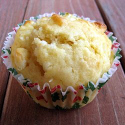 Lime-Coconut-White Chocolate Muffin