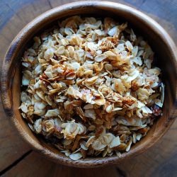 Almond, Cinnamon, Coconut Granola