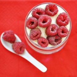 Vanilla Mousse with Raspberries