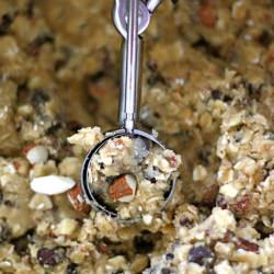 Oatmeal Cookies w/ Cinnamon Almonds